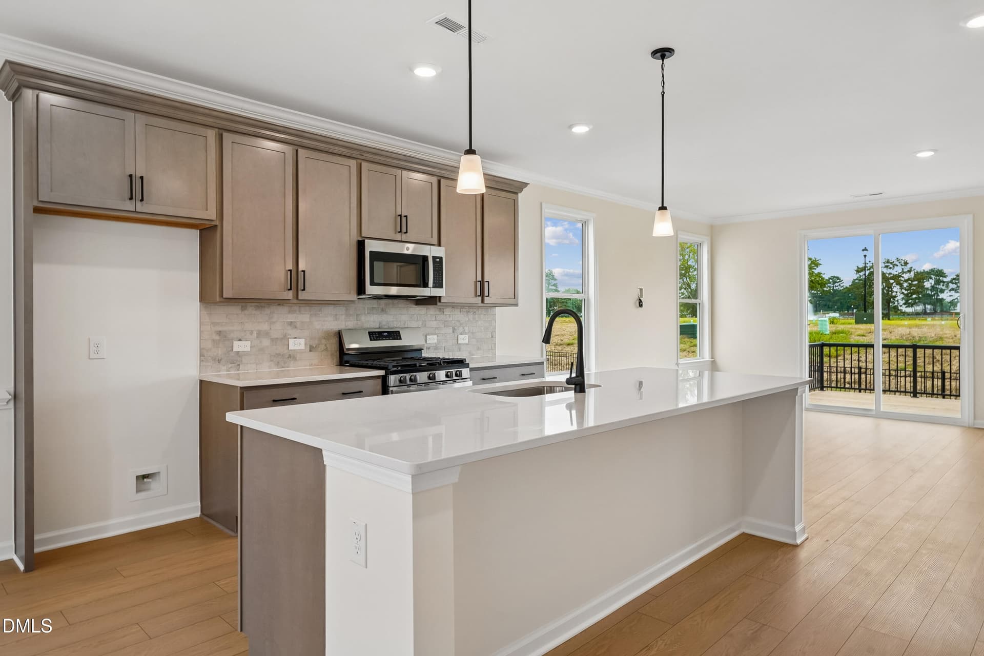 05-Kitchen - 31 E Tiger Lily Trail, Clayton, NC 27527