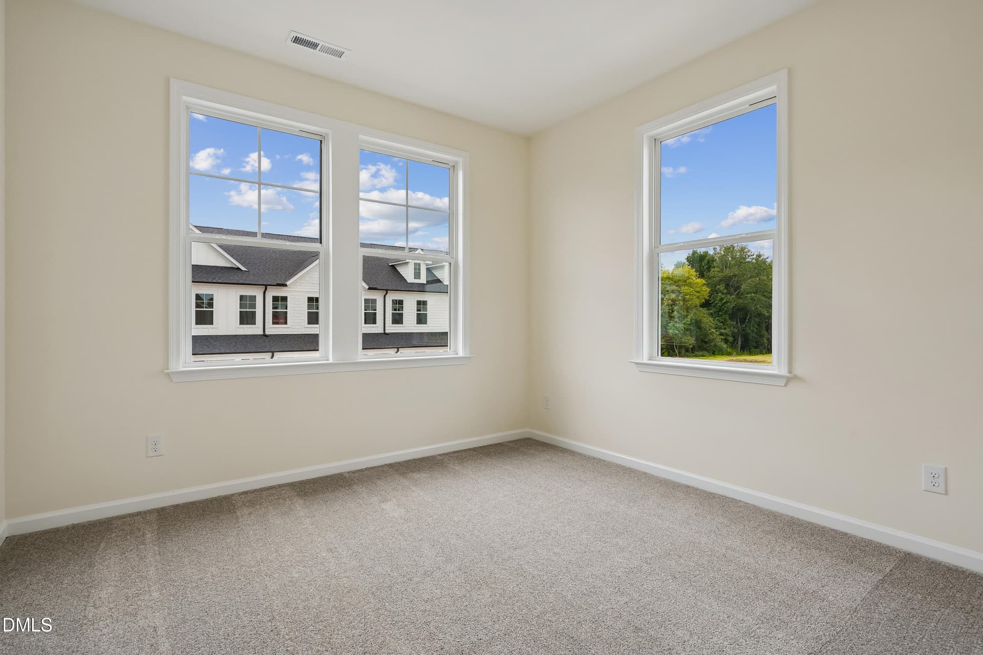 16-Bedroom - 31 E Tiger Lily Trail, Clayton, NC 27527