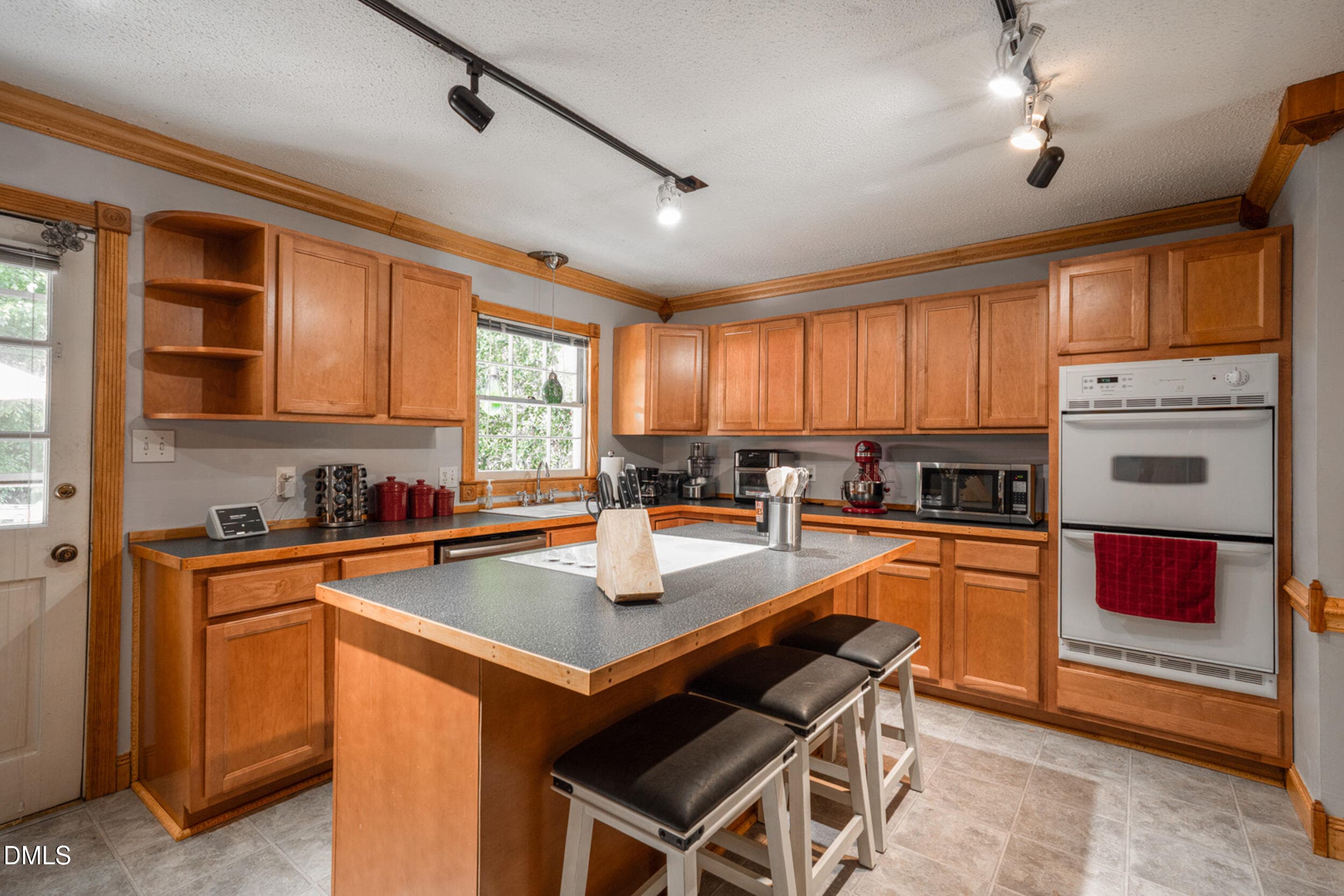 09_Kitchen_Reverse - 1008 E Millbrook Road, Raleigh, NC 27609, Raleigh