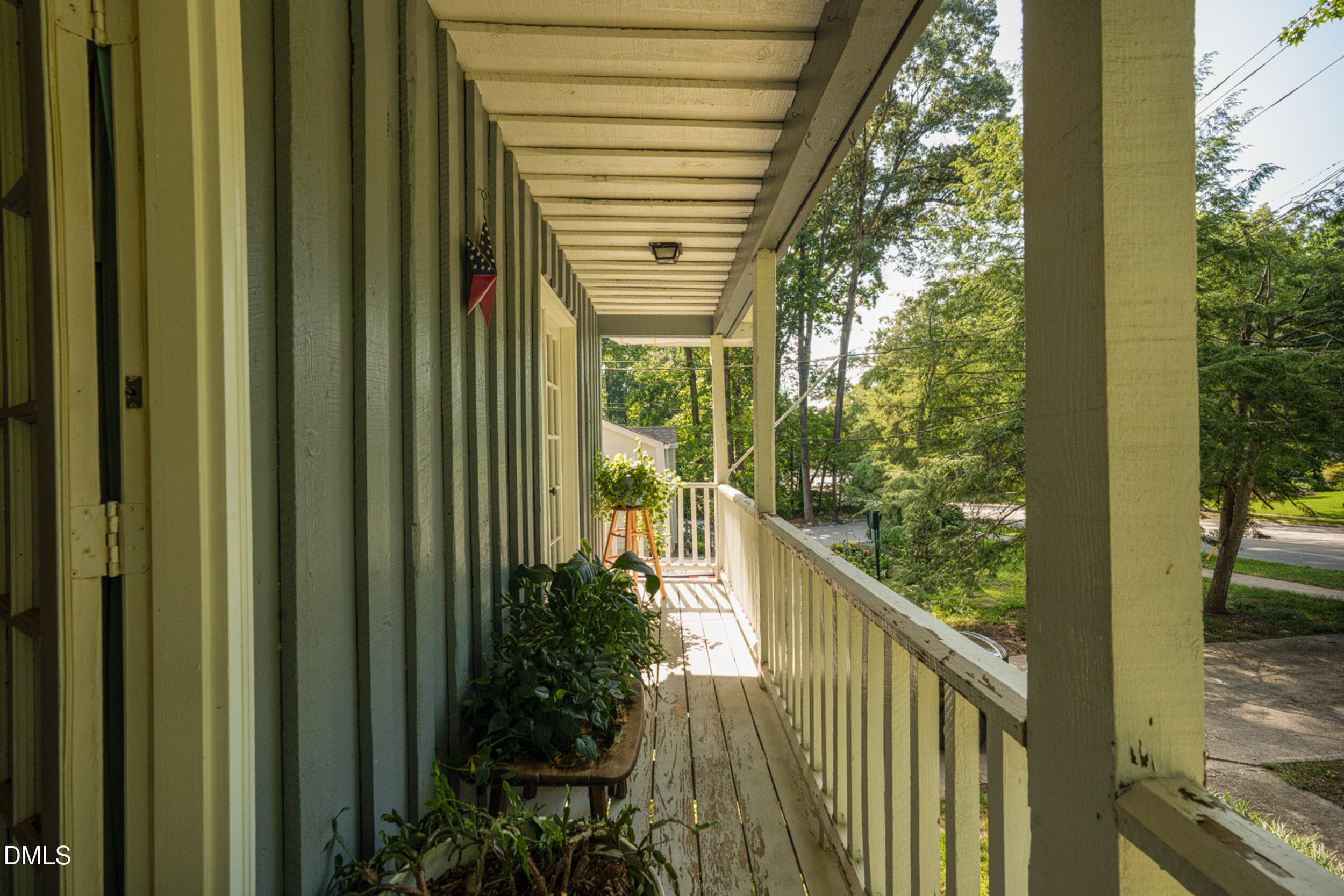 25_Covered_Front_Porch - 1008 E Millbrook Road, Raleigh, NC 27609, Raleigh
