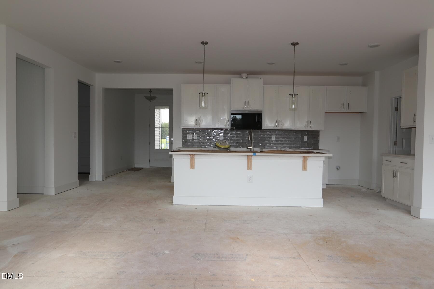 [L70_z009]none9 - 17 Windward Place, Lillington, NC 27546