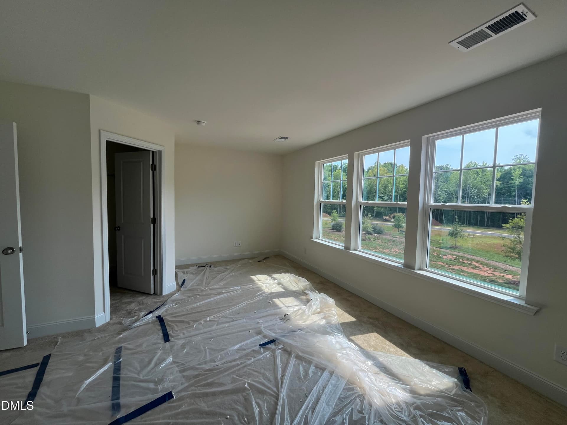 Sitting area in Primary Suite - 1315 Hammond Drive, Mebane, NC 27302