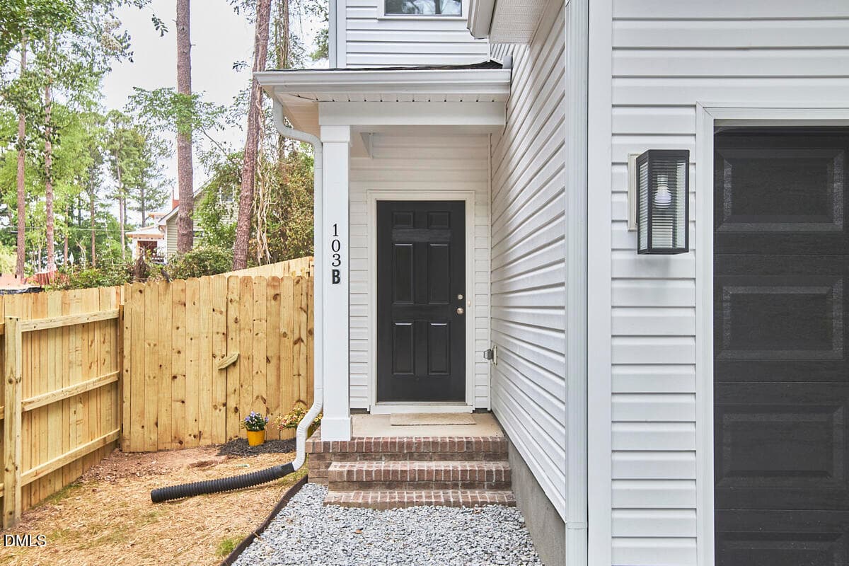 008 - 103 B Garden Street, Chapel Hill, NC 27517, Chapel Hill