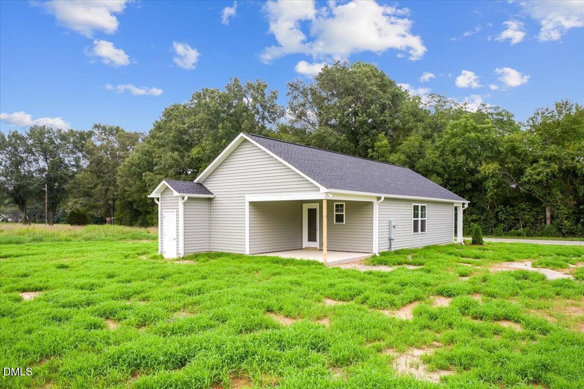38-104 Lee St-9 - 104 Lee Street, Roseboro, NC 28382