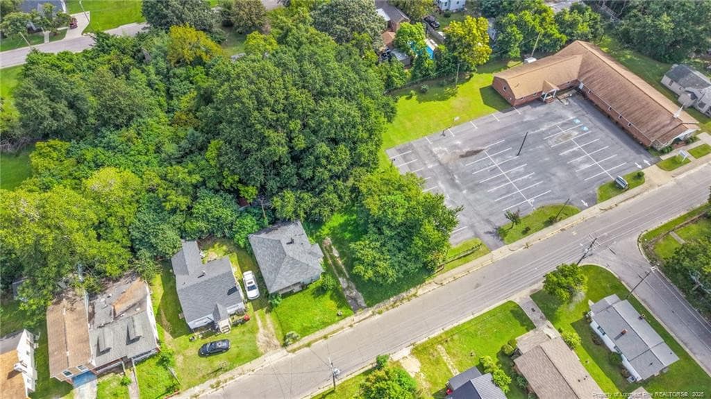 Photo 3 - 223 6th Avenue E, Red Springs, NC 28377
