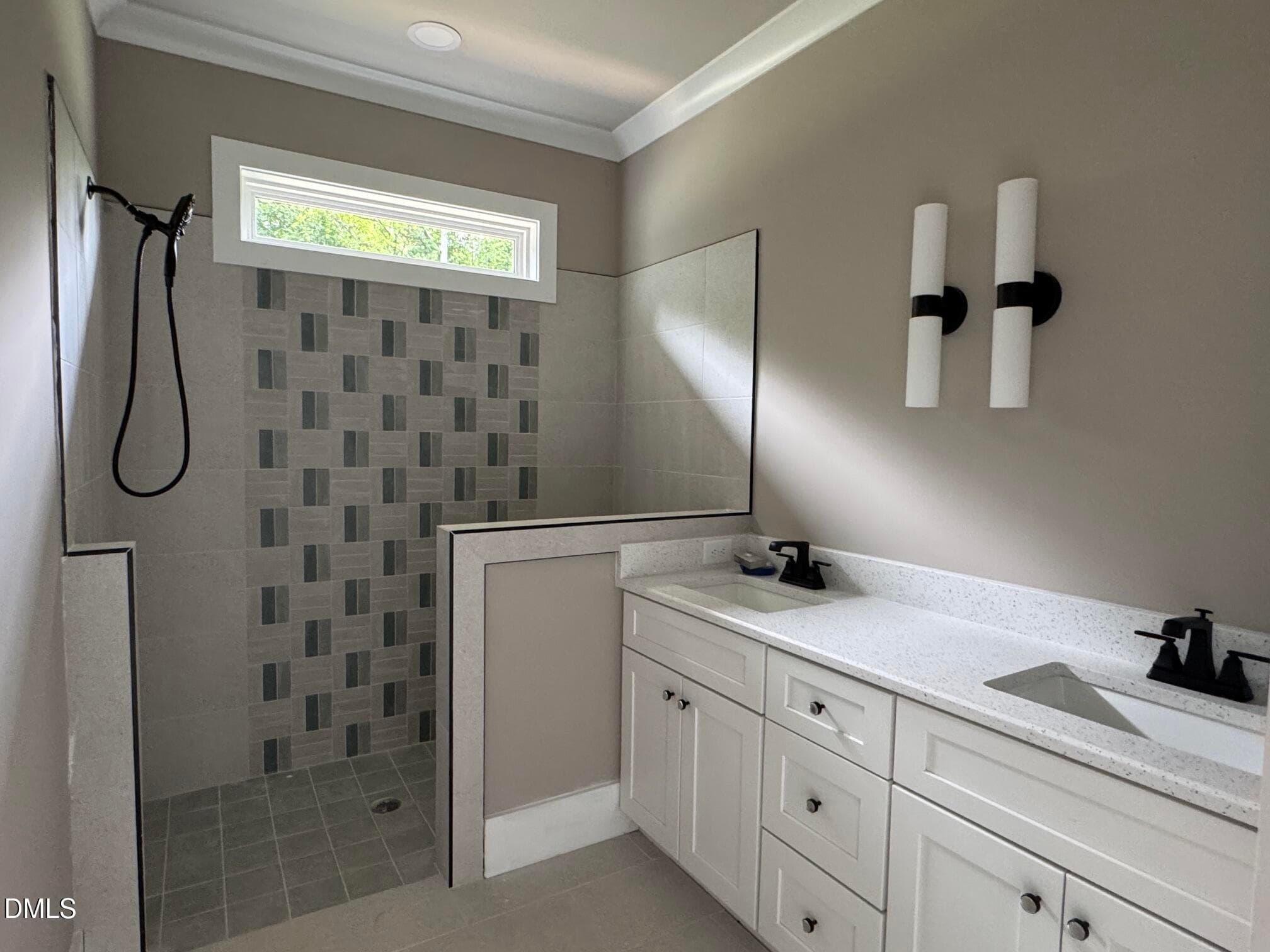 Primary Bath - 935 Lynch Road, Selma, NC 27576