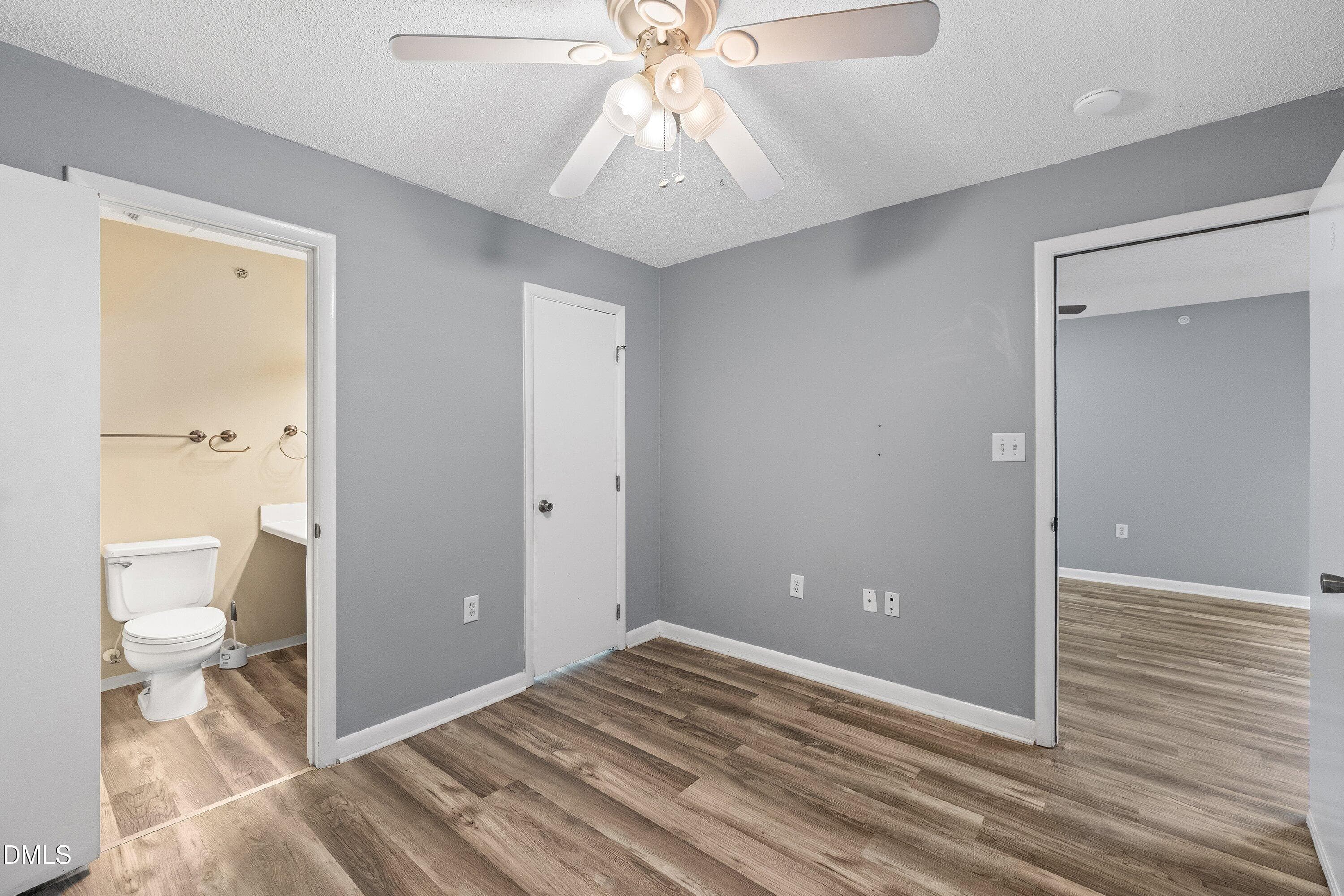 16-1431 Collegiate Cir #303_5842 - 1431 Collegiate Circle 303, Raleigh, NC 27606, Raleigh