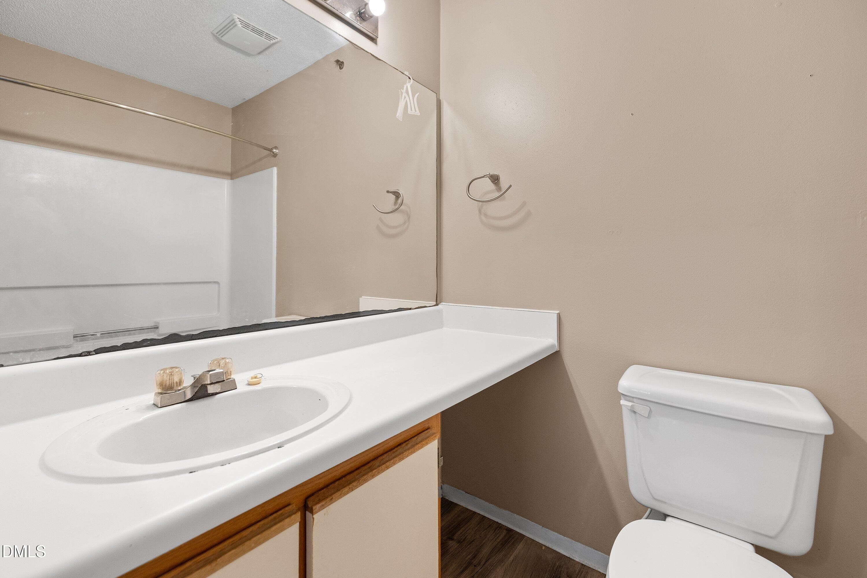 22-1431 Collegiate Cir #303_5870 - 1431 Collegiate Circle 303, Raleigh, NC 27606, Raleigh