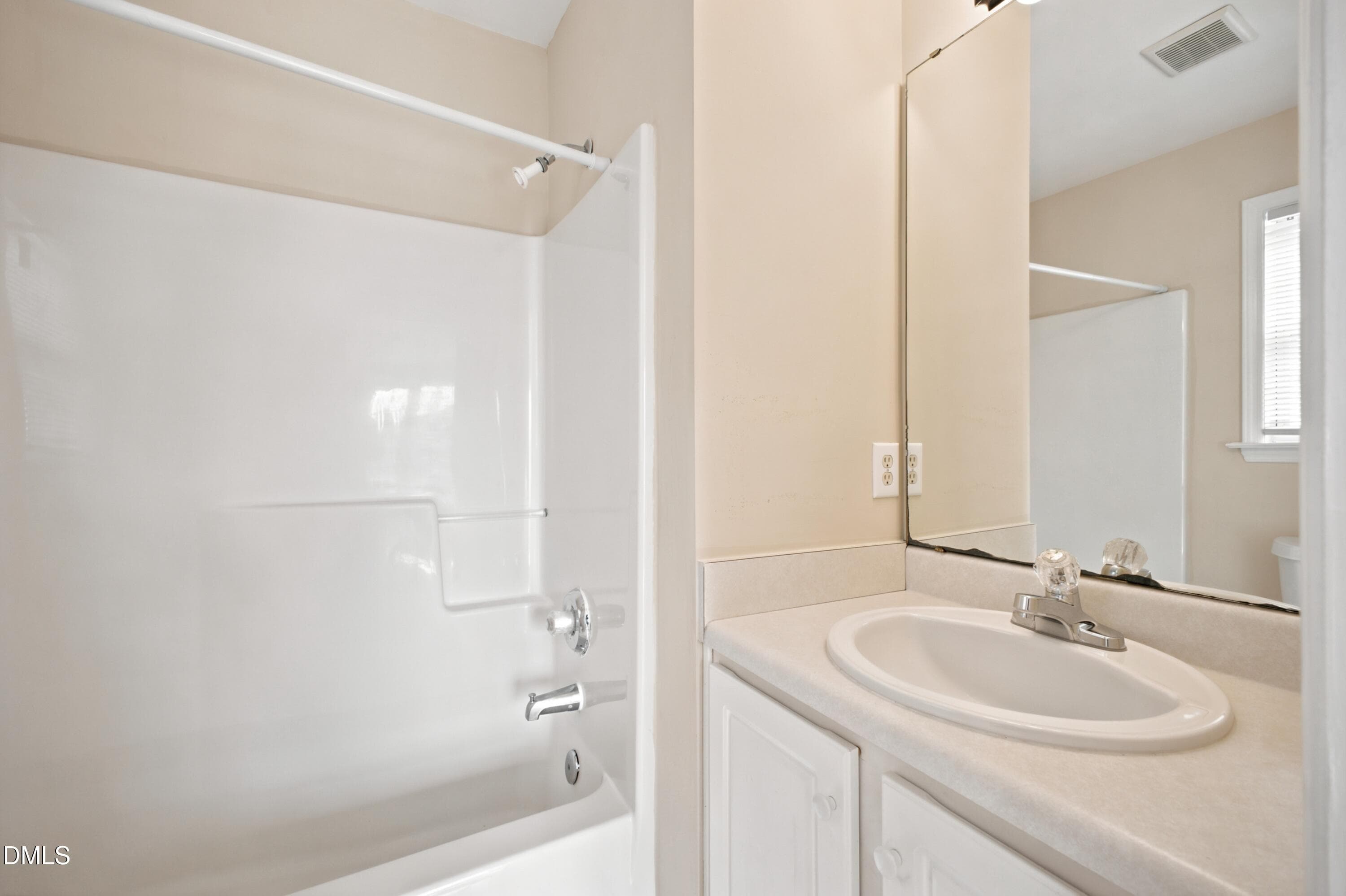 CY1A9733 - 2125 Ventana Lane, Raleigh, NC 27604, Raleigh