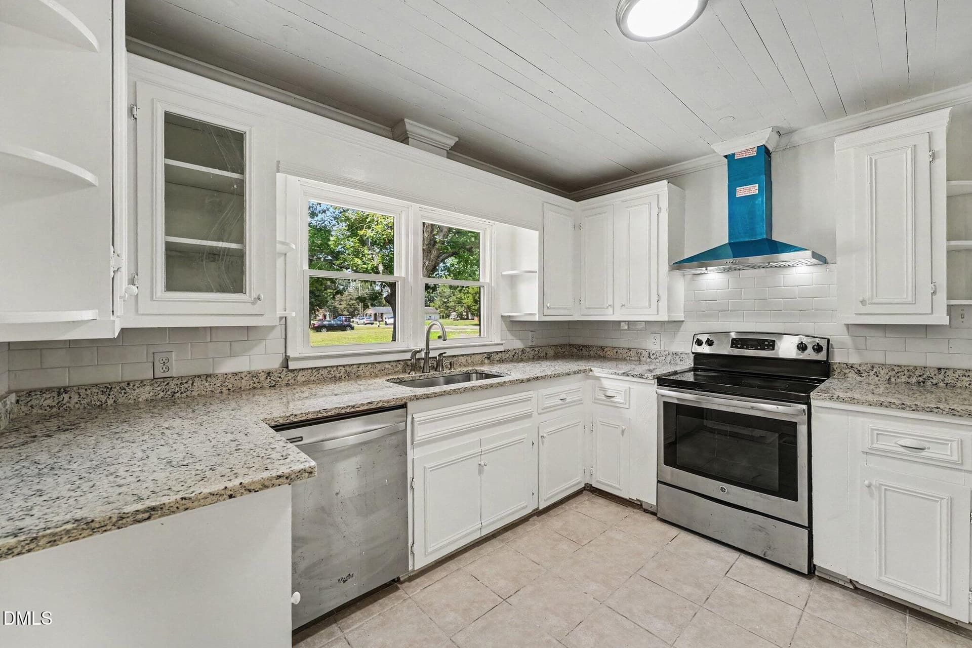 Kitchen - 207 Old Post Road, Erwin, NC 28339