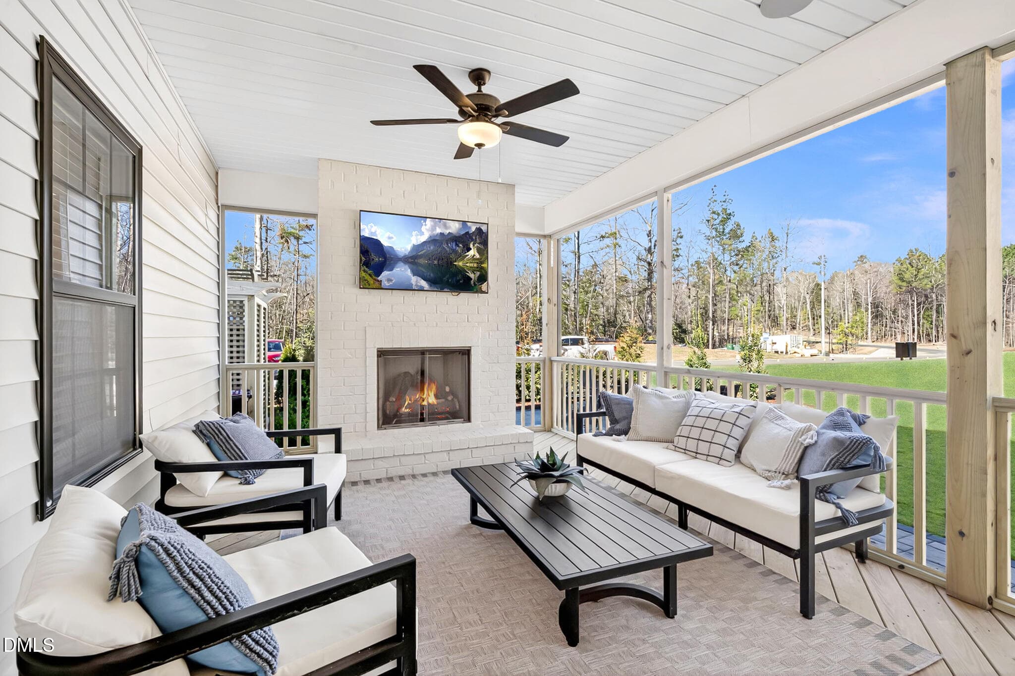 Rear Covered Porch - 36 Knotts Loop, Lillington, NC 27546