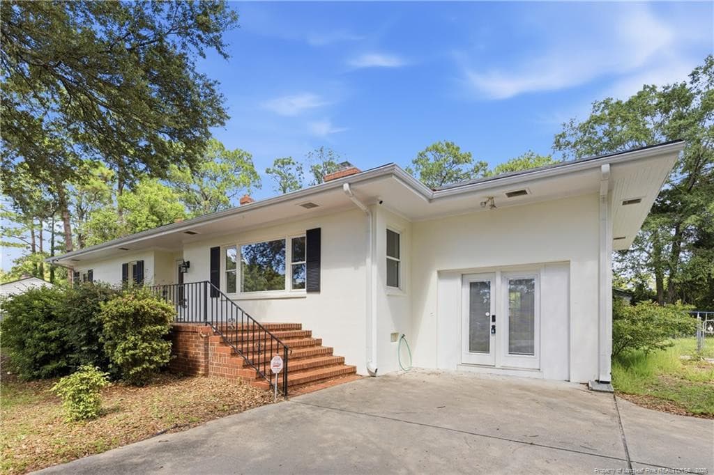 Photo 2 - 807 Faison Avenue, Fayetteville, NC 28304, Fayetteville