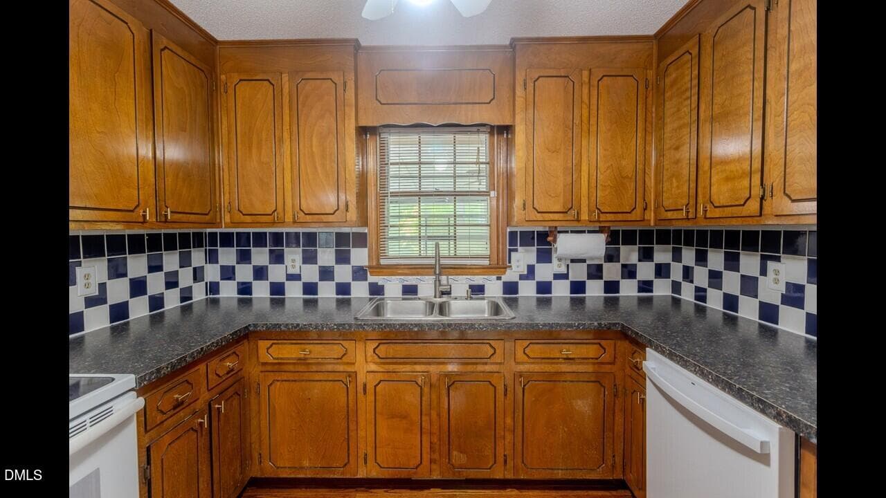 Kitchen - 906 Andersonwood Drive, Fuquay Varina, NC 27526, Fuquay Varina