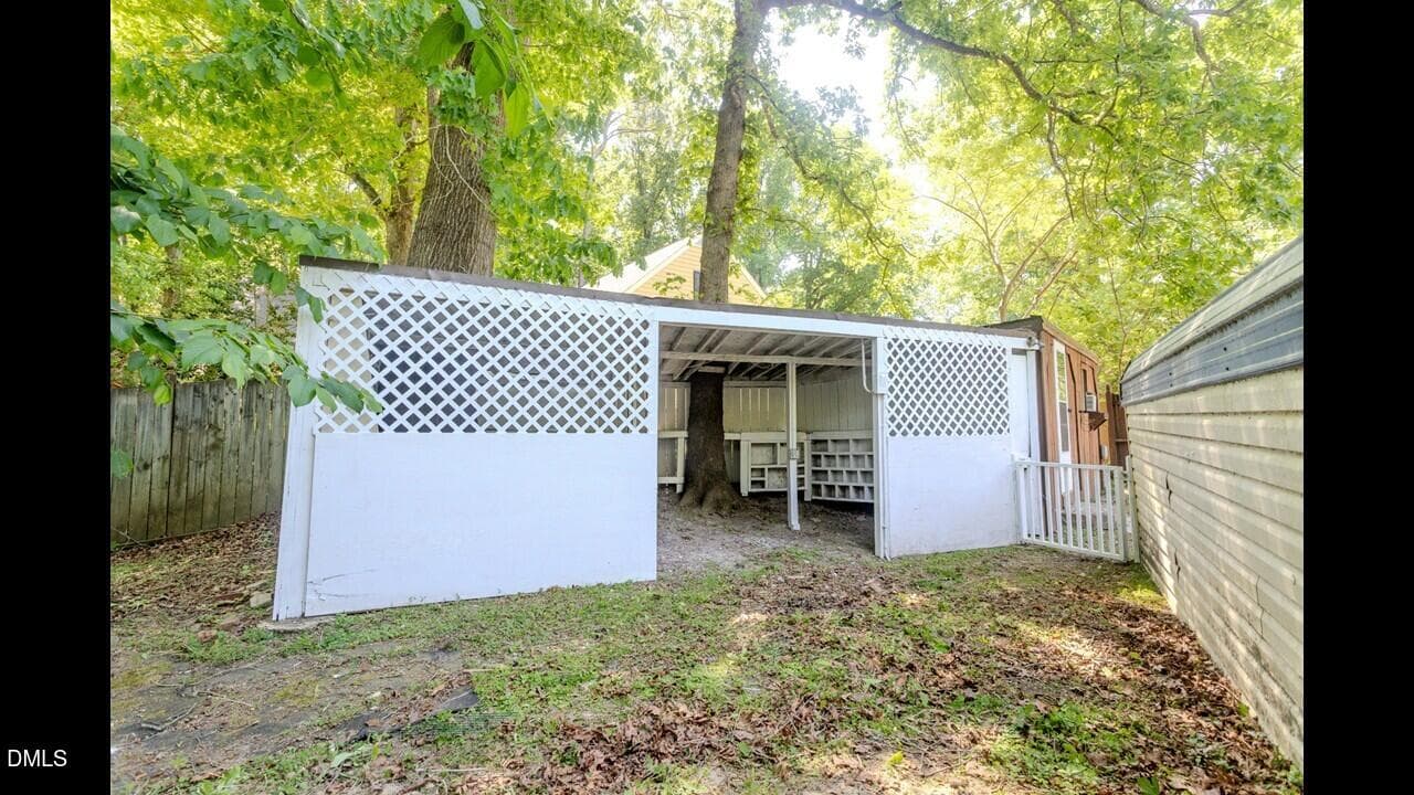 Garden Shed - 906 Andersonwood Drive, Fuquay Varina, NC 27526, Fuquay Varina