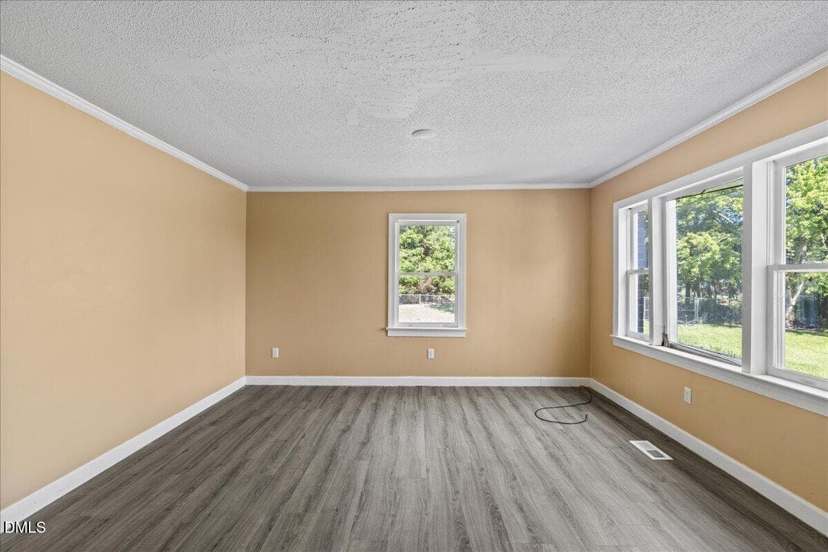 09-1330 E Hanrahan Rd - 1330 E Hanrahan Road, Ayden, NC 28513