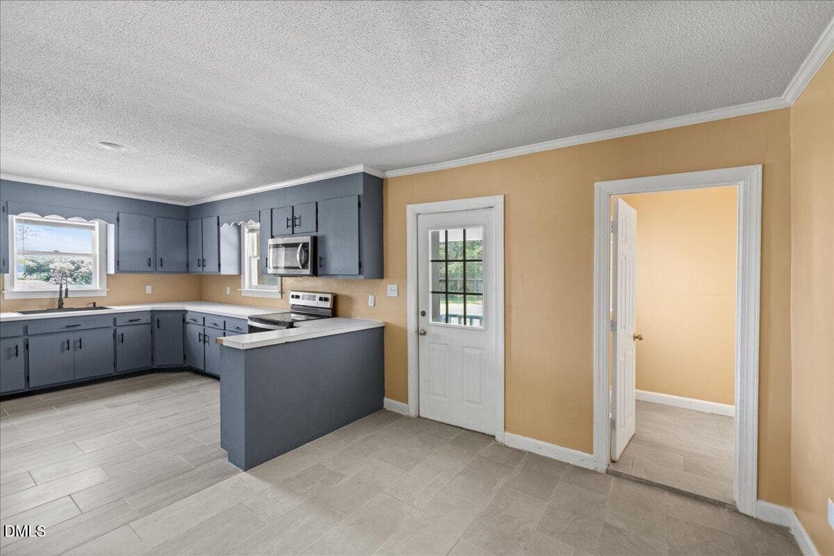 18-1330 E Hanrahan Rd - 1330 E Hanrahan Road, Ayden, NC 28513