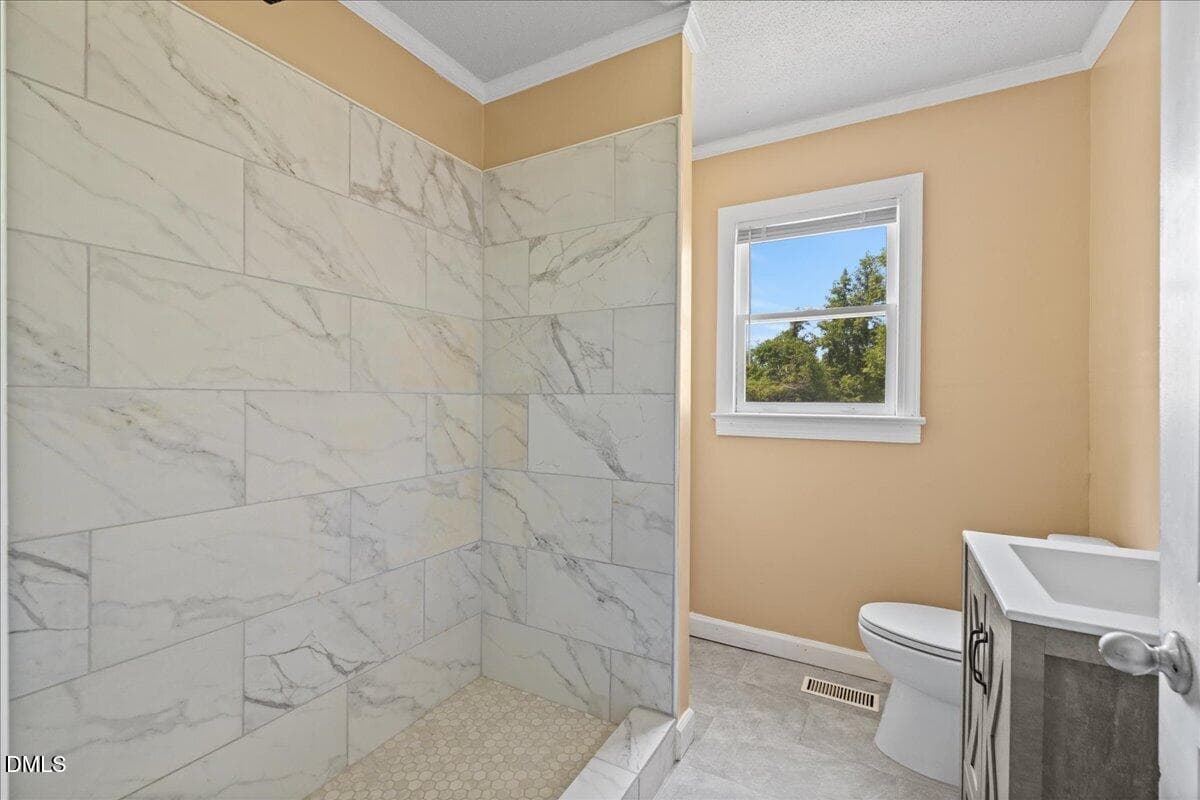 25-1330 E Hanrahan Rd - 1330 E Hanrahan Road, Ayden, NC 28513