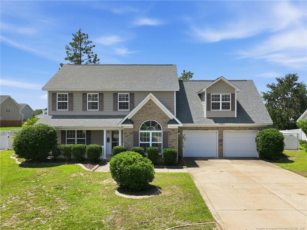 Photo 2 - 2905 Aristocrat Lane, Fayetteville, NC 28306, Fayetteville