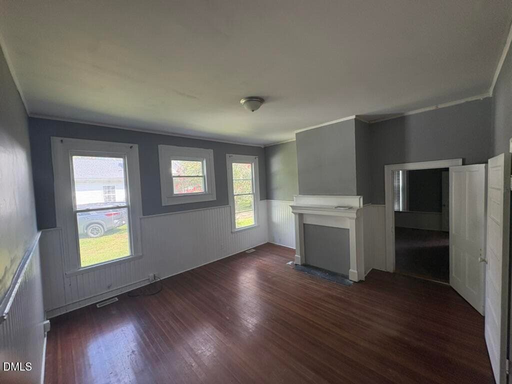 Room 3- main level - 512 Raleigh Street, Oxford, NC 27565