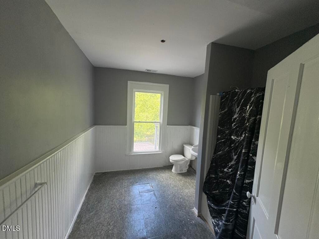 Full bath 3 - second floor - 512 Raleigh Street, Oxford, NC 27565
