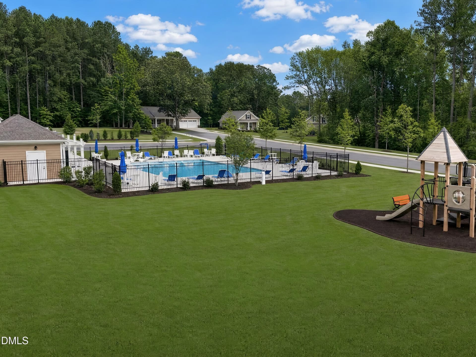 SUN_CaitlinCrossing_Pic_Exterior-33 - 279 Beachcomber Drive, Lillington, NC 27546