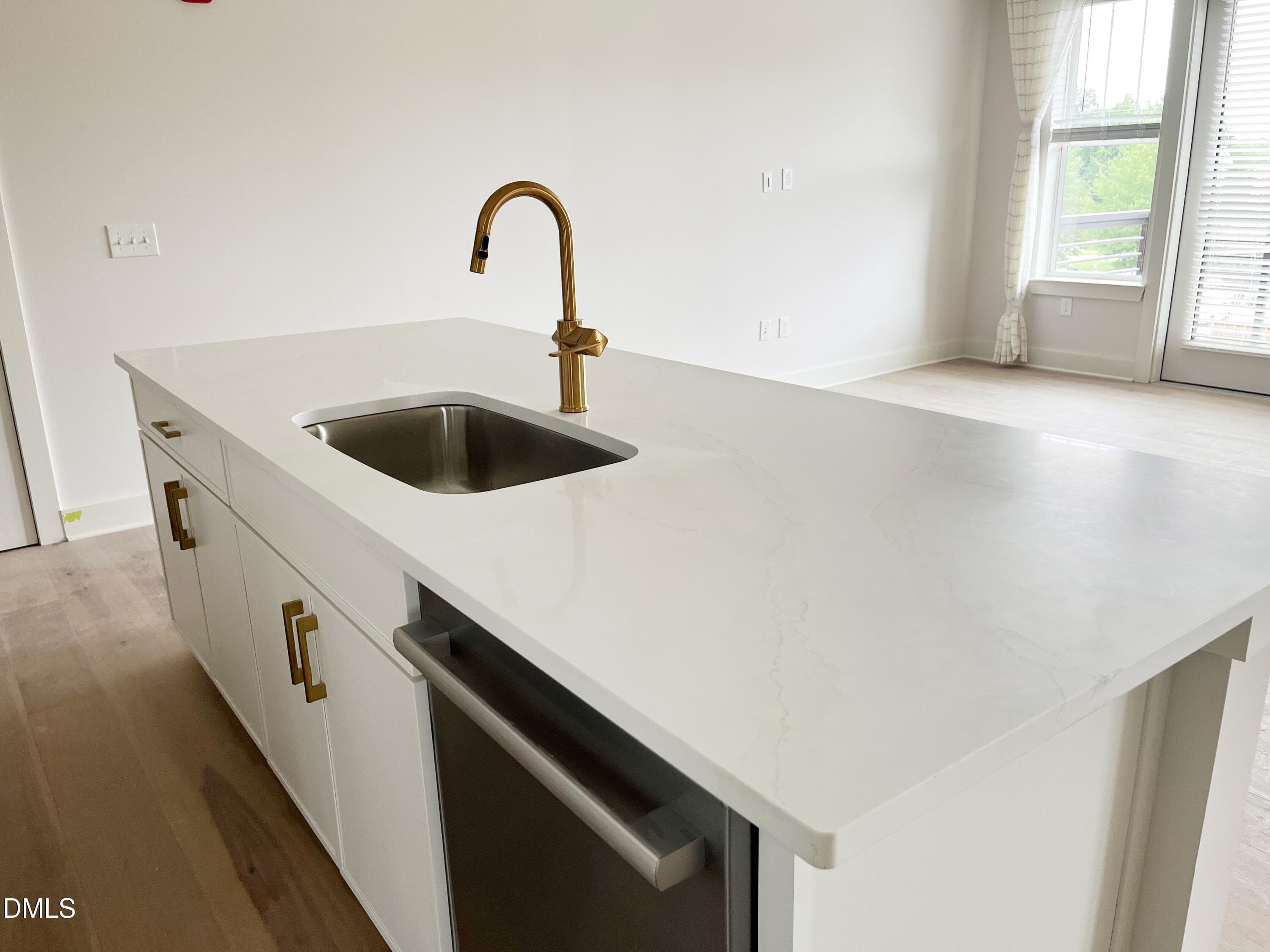 KITCHEN 2 - 211 S Crk Crossing 417, Chapel Hill, NC 27516, Chapel Hill