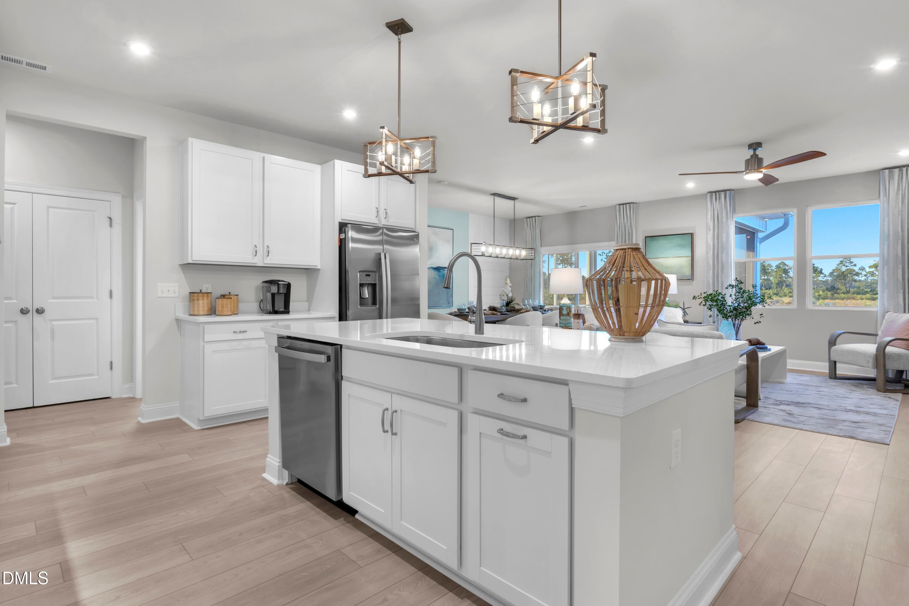 P_CST_TCC_Easton_INT_KIT_8 - 135 King Tucks Way, Four Oaks, NC 27524