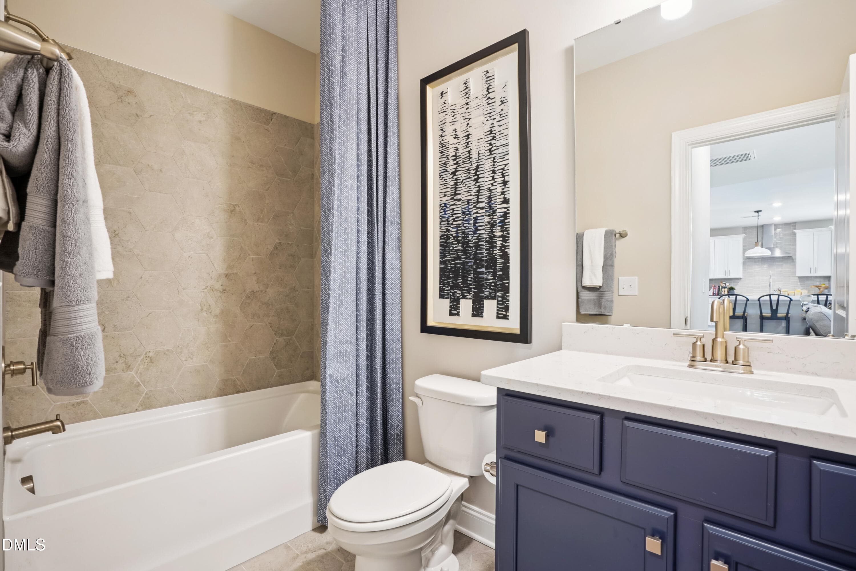 Fontana - Sauls Landing - interiors-bat - 7209 Blue Run Lane, Raleigh, NC 27604, Raleigh