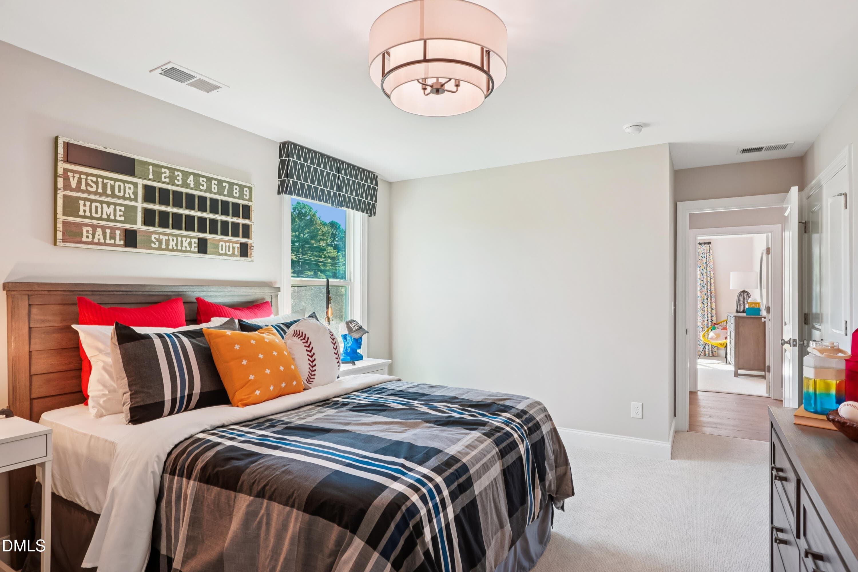 Fontana - Sauls Landing - interiors-bed - 7209 Blue Run Lane, Raleigh, NC 27604, Raleigh