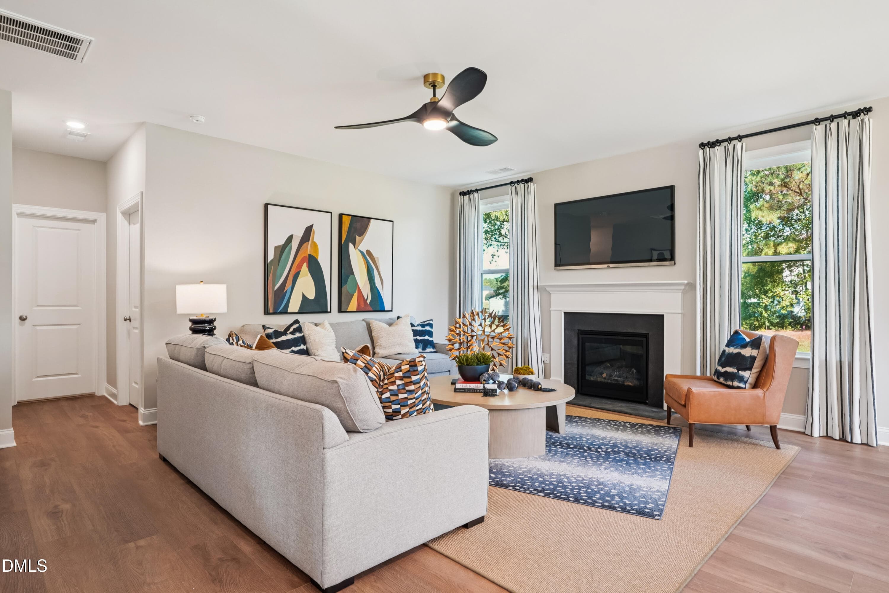 Fontana - Sauls Landing - interiors-liv - 7209 Blue Run Lane, Raleigh, NC 27604, Raleigh