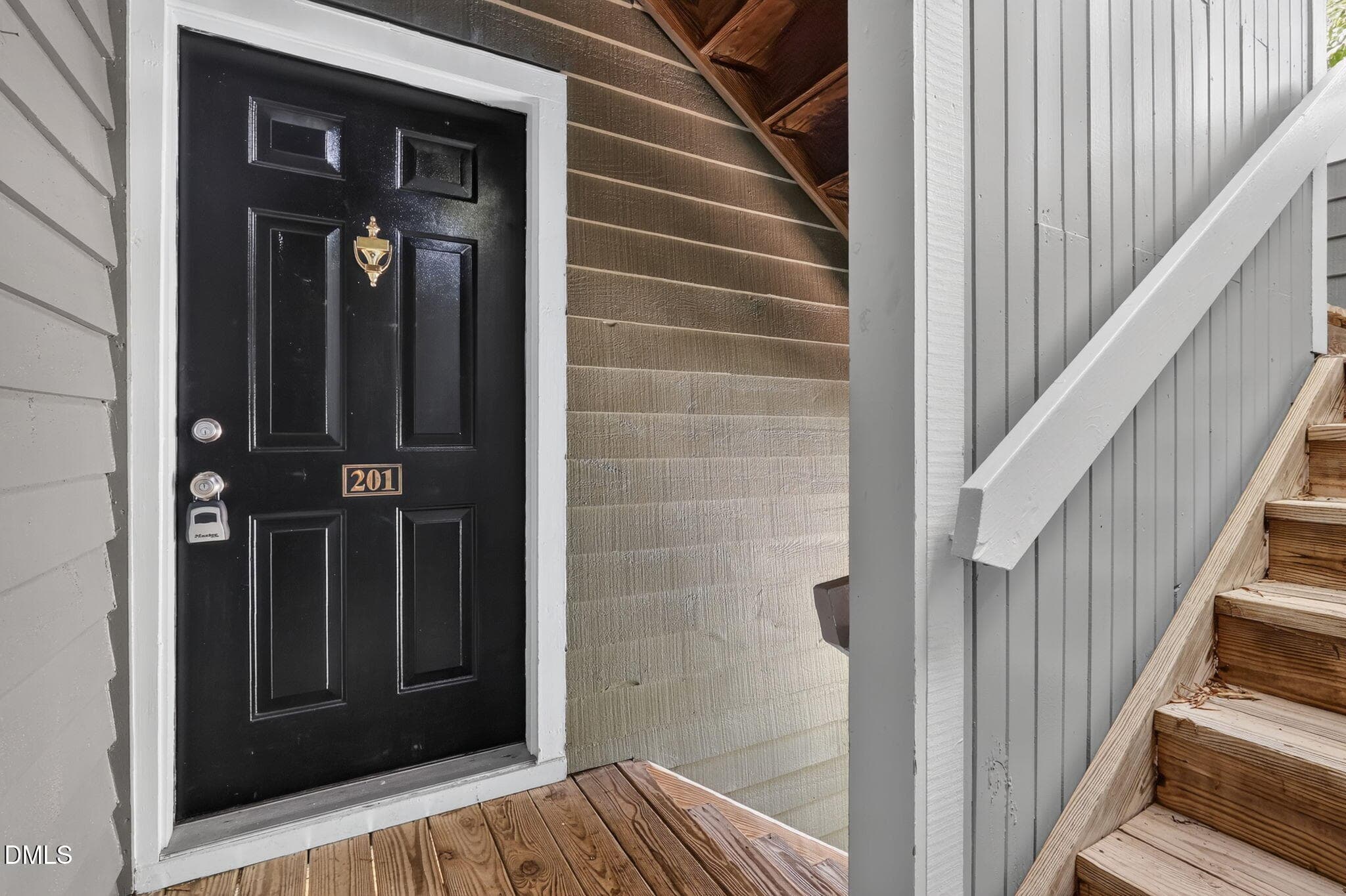 4 - 1021 Nicholwood Drive 201, Raleigh, NC 27605, Raleigh