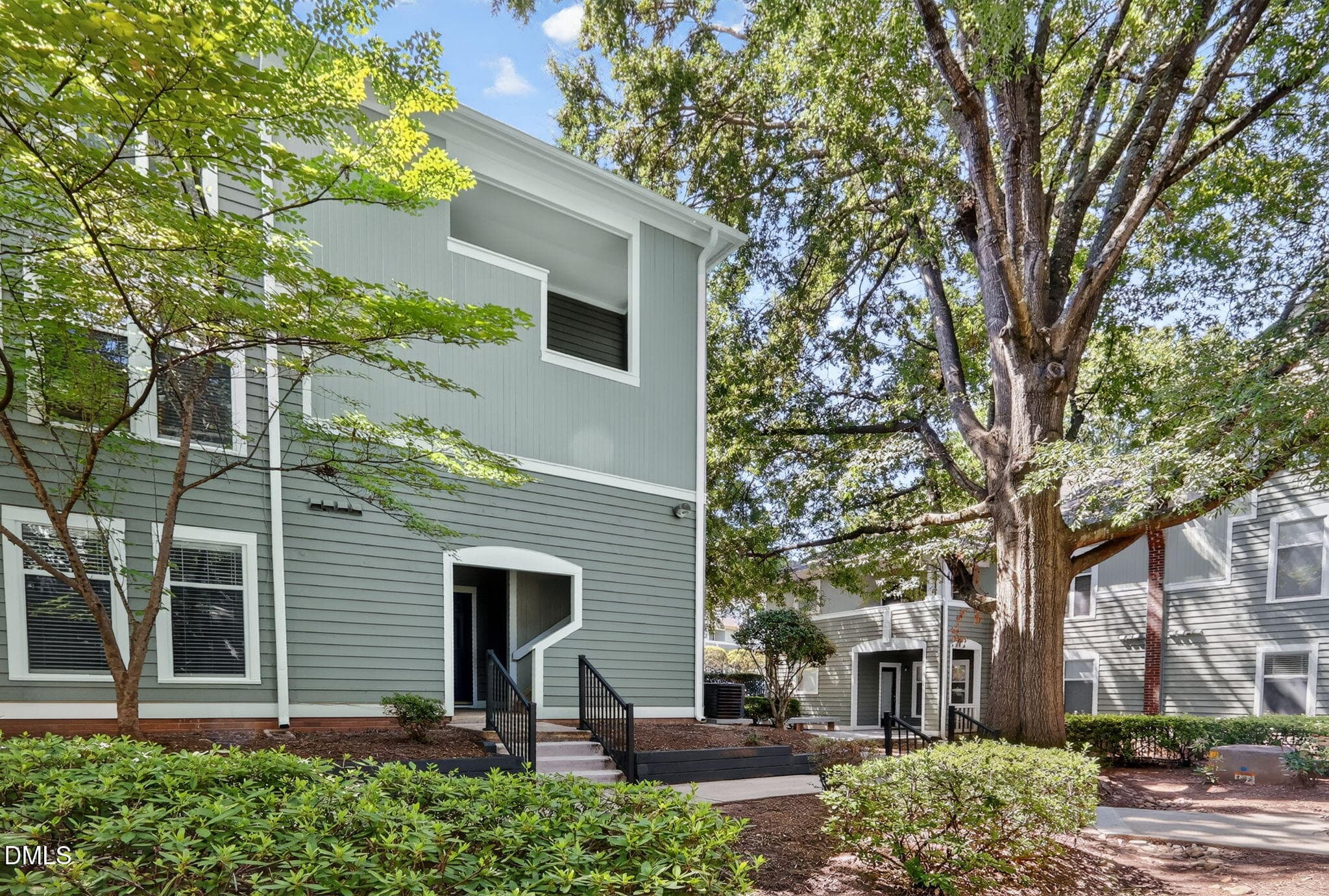 33 - 1021 Nicholwood Drive 201, Raleigh, NC 27605, Raleigh