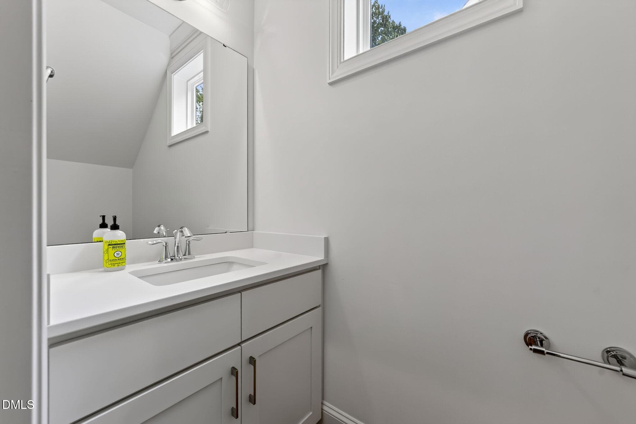 9-web-or-mls-1407 Onslow Rd - 9 - 1407 Onslow Road, Raleigh, NC 27606, Raleigh