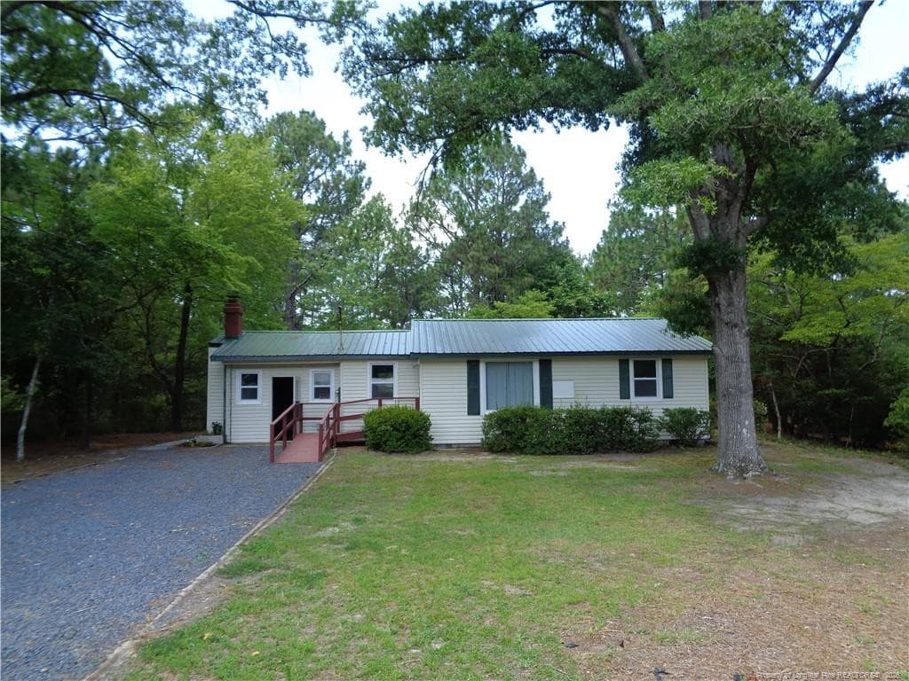 Photo 2 - 303 Archie Road, West End, NC 27376
