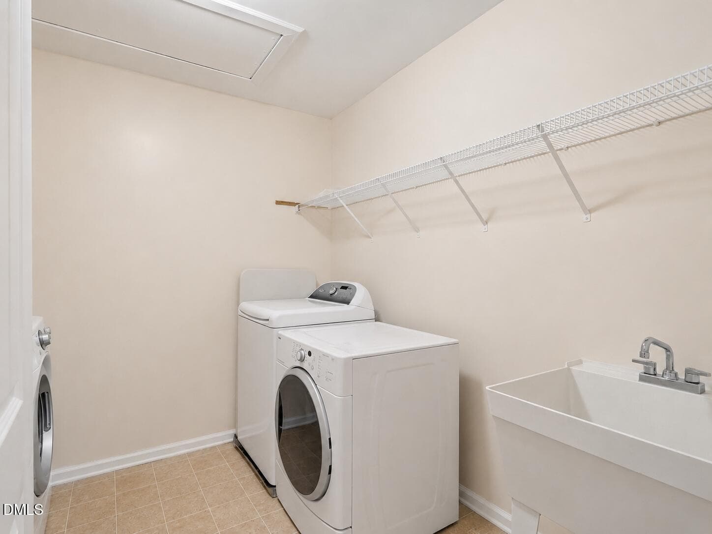 laundry - 129 Okamato Street, Raleigh, NC 27603, Raleigh