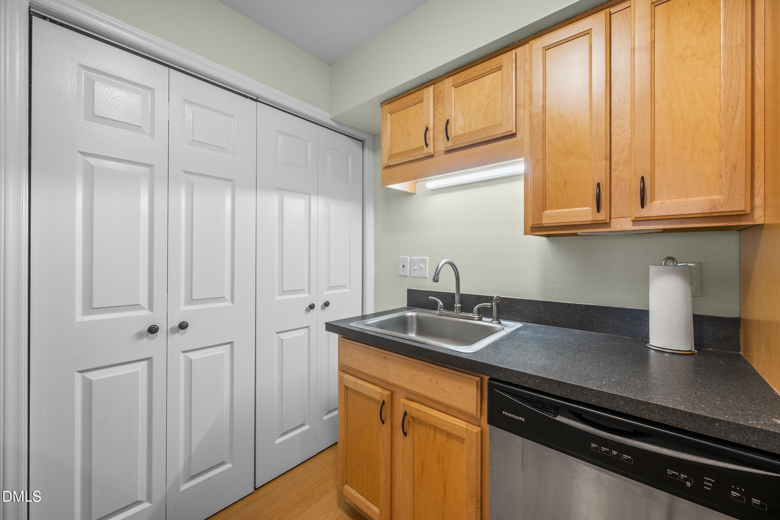 12 -1312 hillbrow ln 203, interior, kitc - 1312 Hillbrow Lane, Raleigh, NC 27615, Raleigh