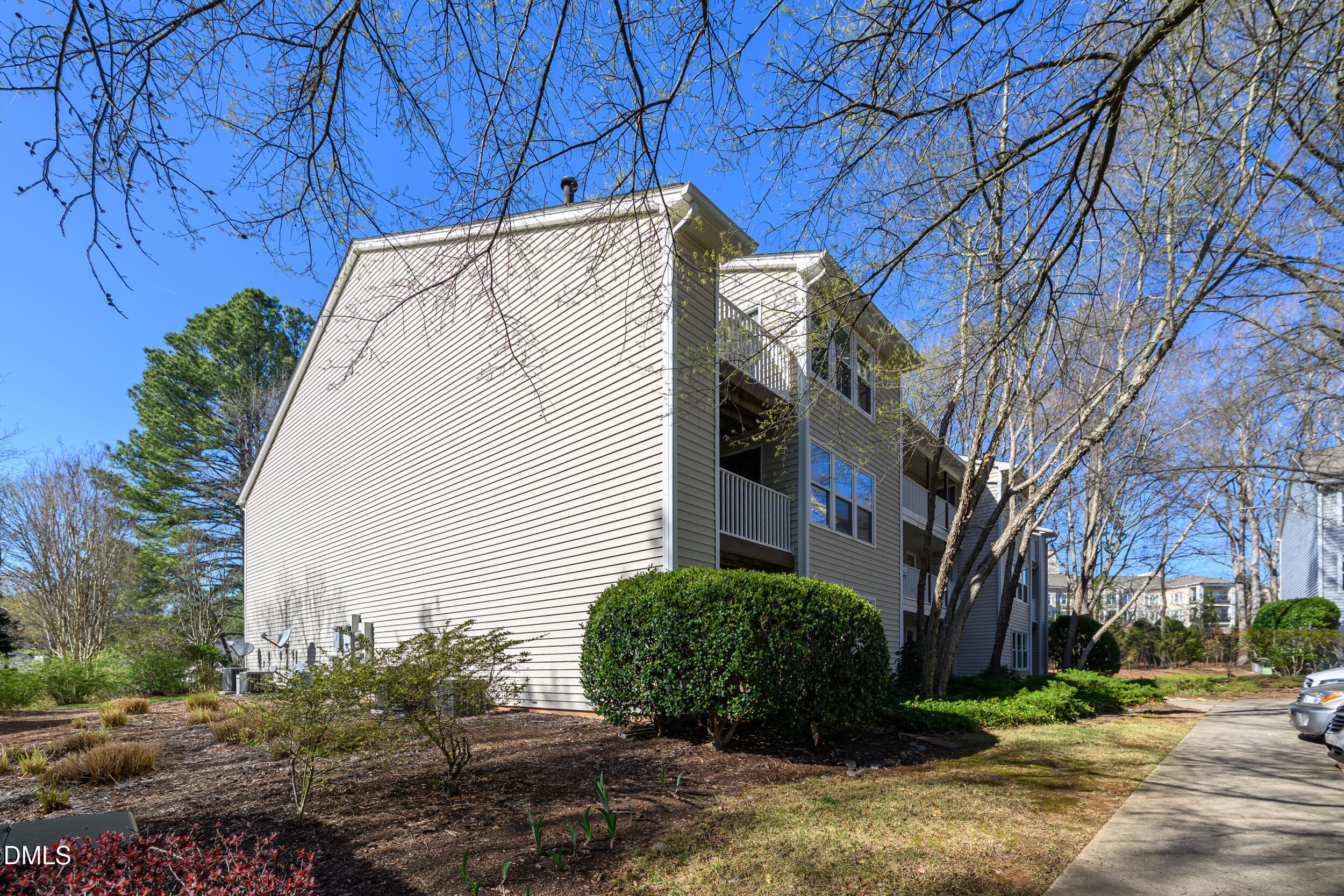 3 -1312 hillbrow ln 203, exterior - 1312 Hillbrow Lane, Raleigh, NC 27615, Raleigh