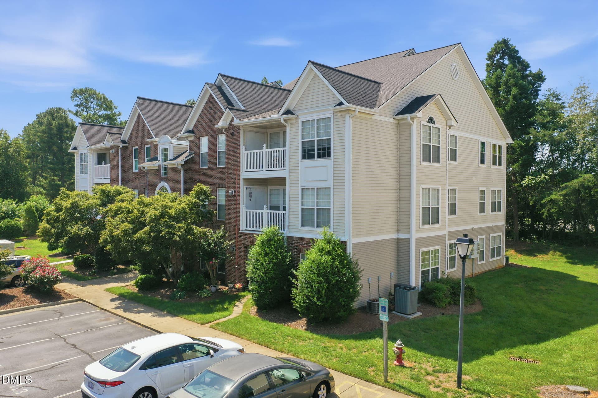 front3 - 2221 Delaney Drive # 112, Burlington, NC 27215