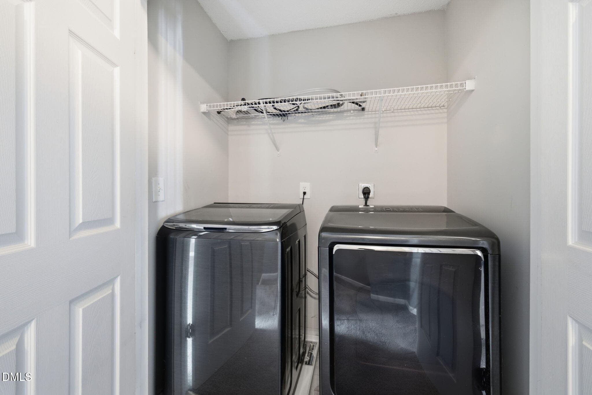 Laundry closet - 3402 Sosa Road, Raleigh, NC 27610, Raleigh