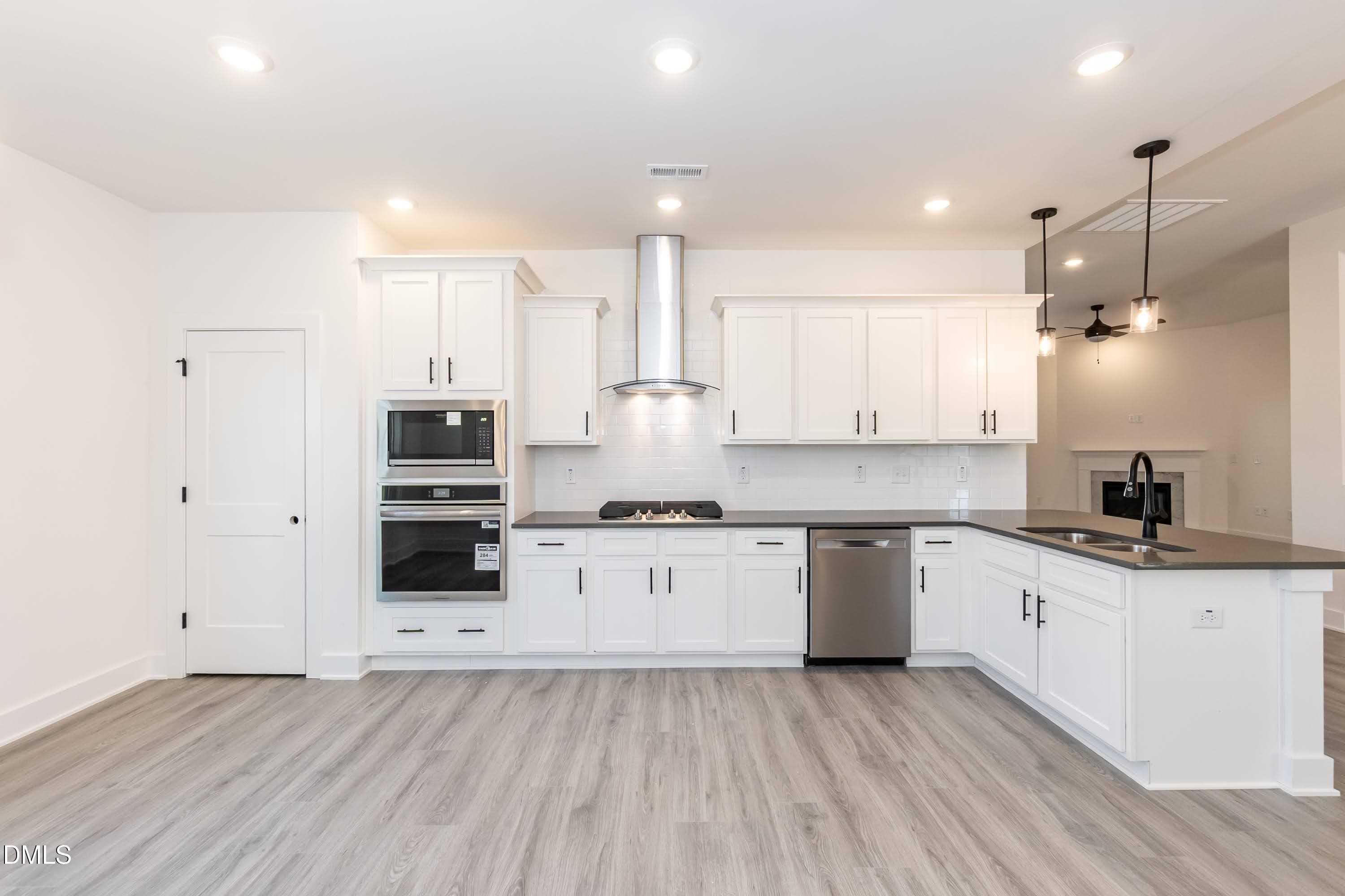 Kitchen 03 - 303 Galway Road, Lillington, NC 27546
