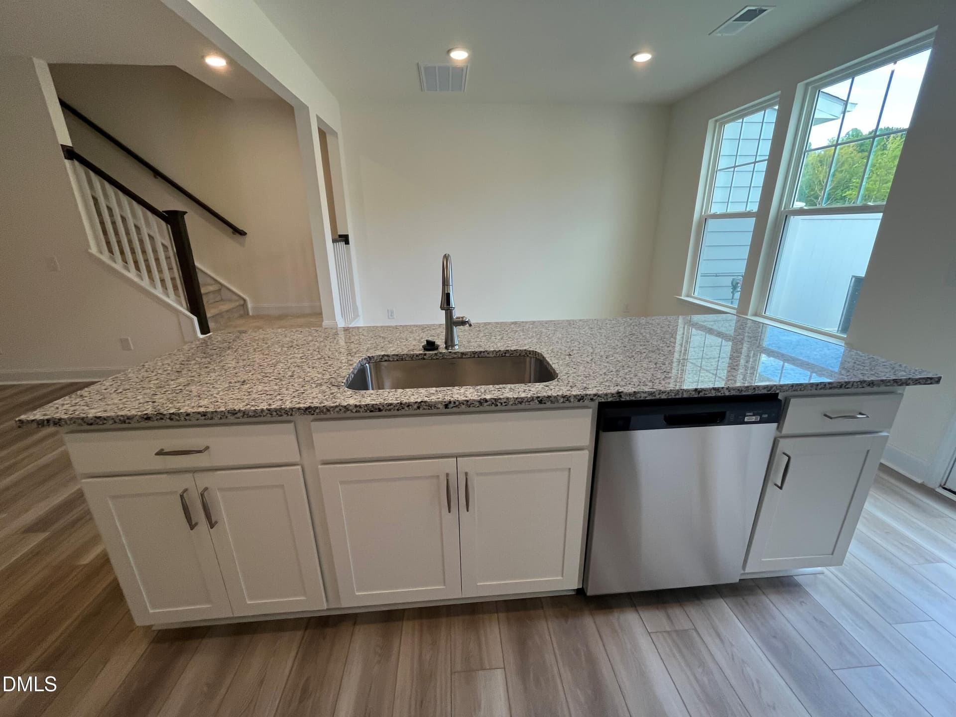 9' kitchen island - 1315 Hammond Drive, Mebane, NC 27302