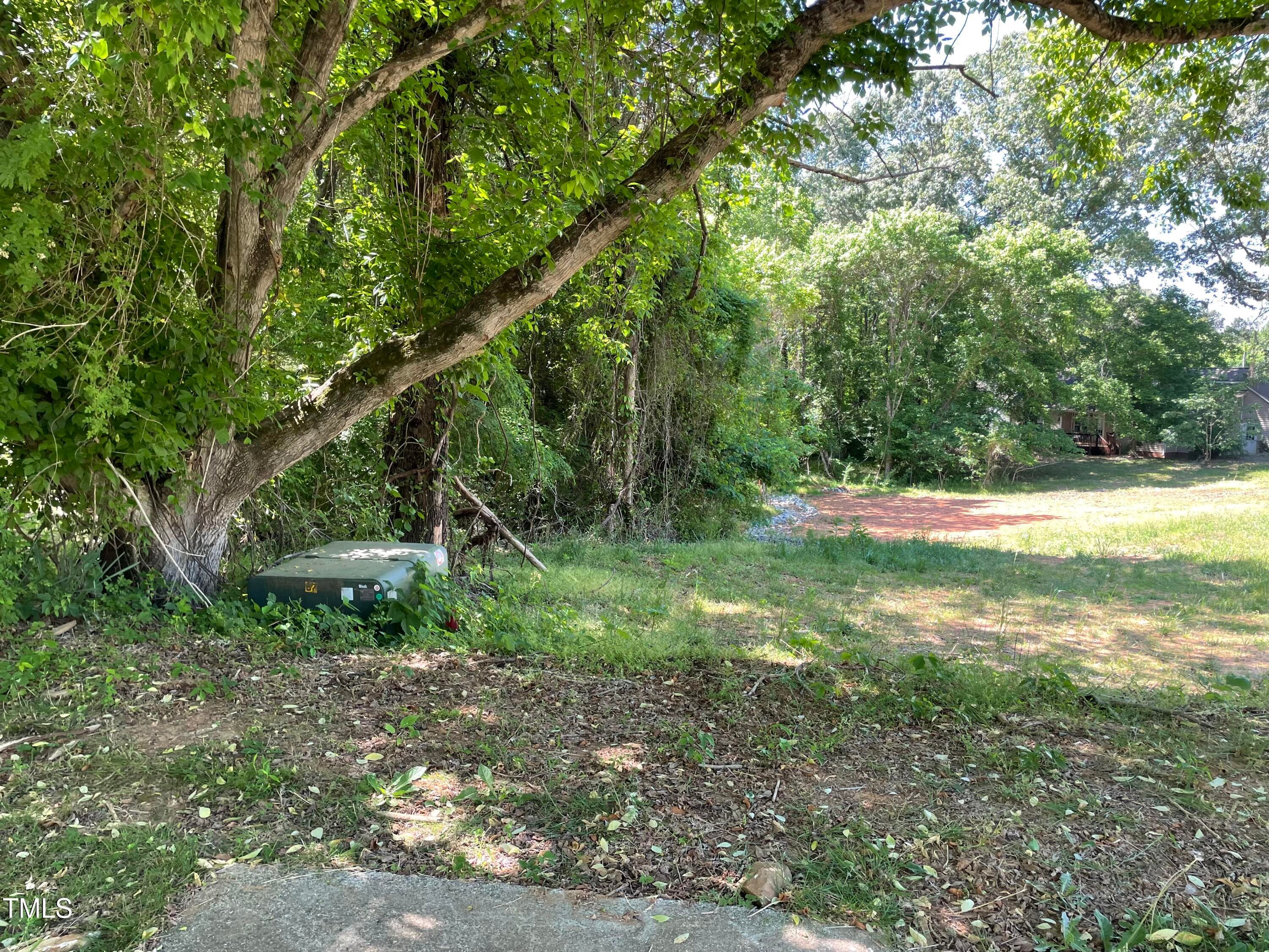 IMG_2002 (1) - 39 Thompson Road, Graham, NC 27253