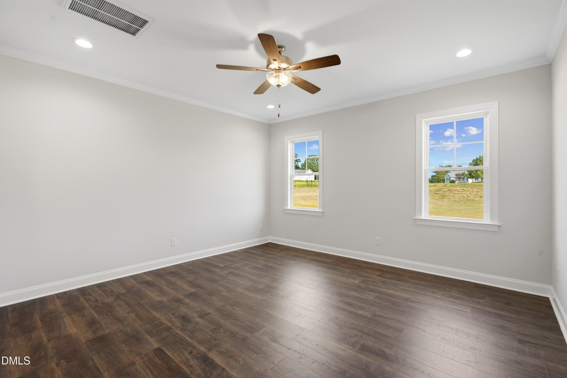 32-205 N Rabbit Run Dr-32 - 205 N Rabbit Run Drive, Smithfield, NC 27577