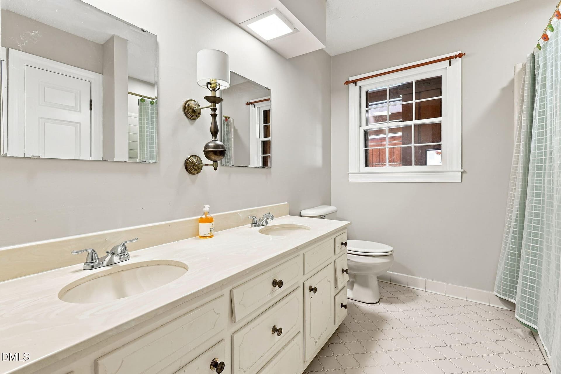 11-web-or-mls-AZ3A4289 - edited - 301 Halifax Street, Clinton, NC 28328