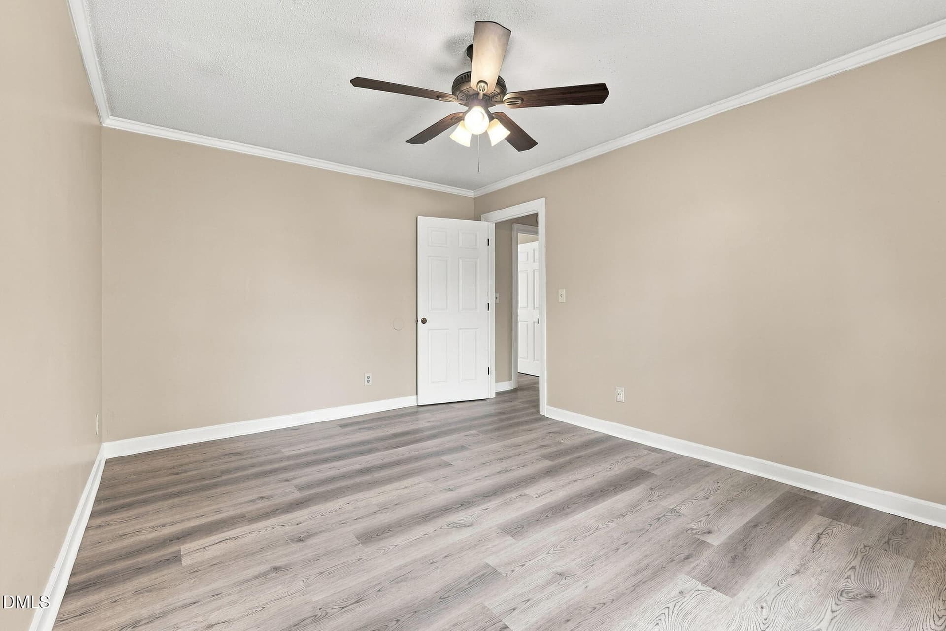 10-web-or-mls-AZ3A4286 - 301 Halifax Street, Clinton, NC 28328