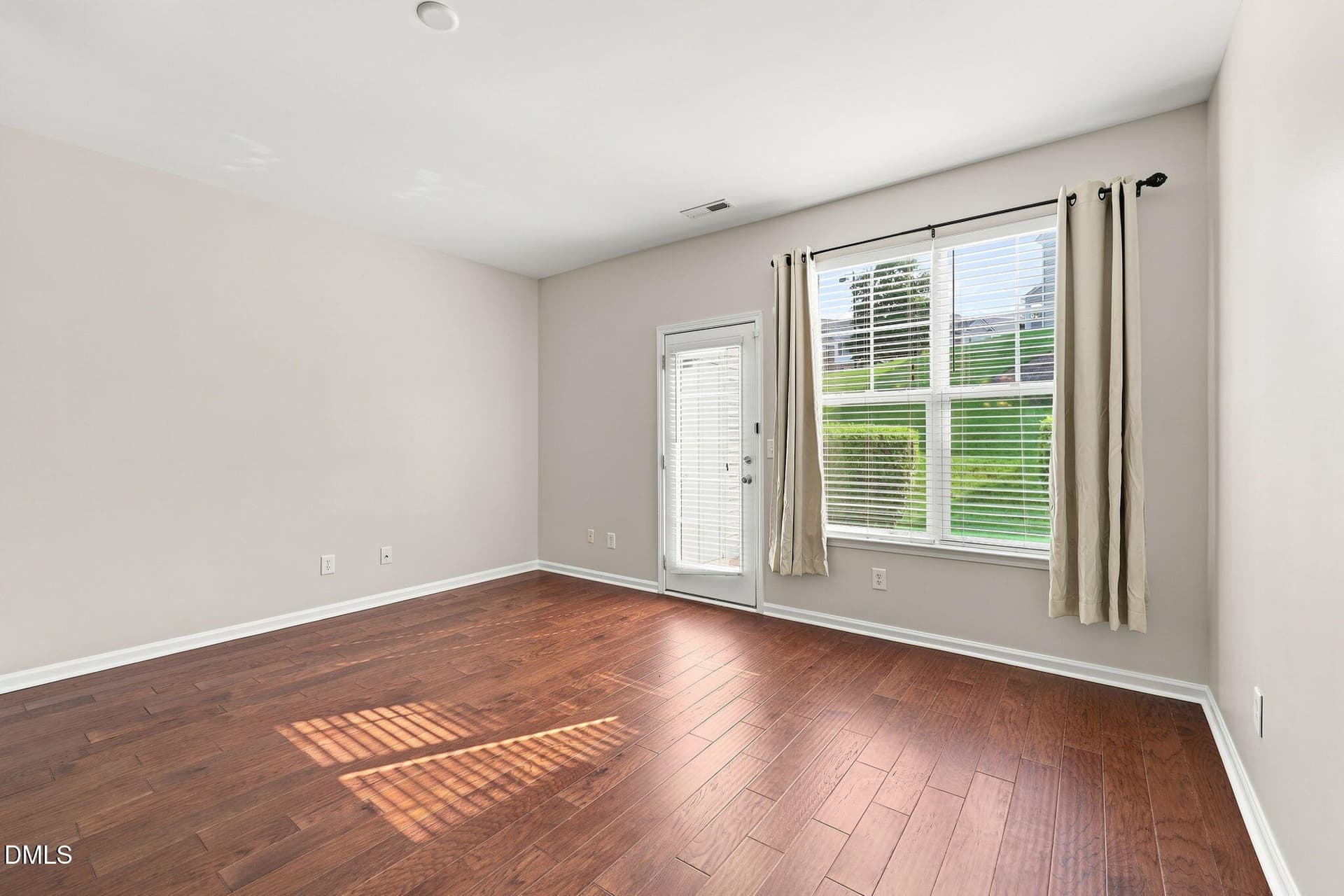 38-web-or-mls-IMG_9813 - 100 Stratford Lakes Drive 127, Durham, NC 27713