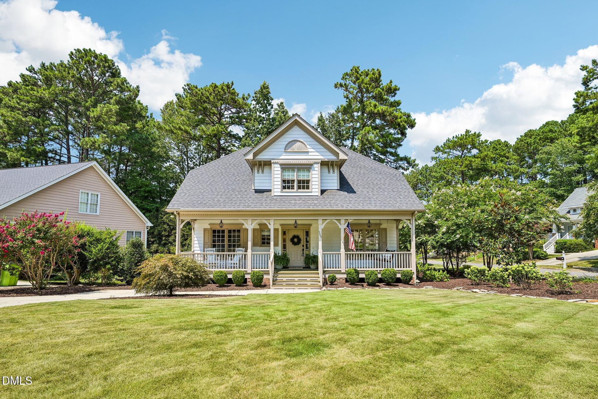 4-web-or-mls-Burnt Pine Ct-S1208-004 - 300 Burnt Pine Court, Apex, NC 27502