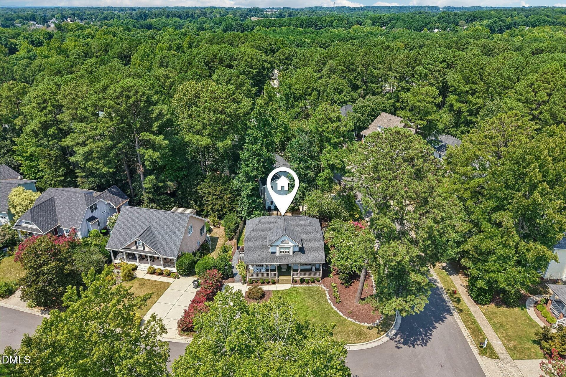 59-web-or-mls-Burnt Pine Ct-S1208-059 - 300 Burnt Pine Court, Apex, NC 27502