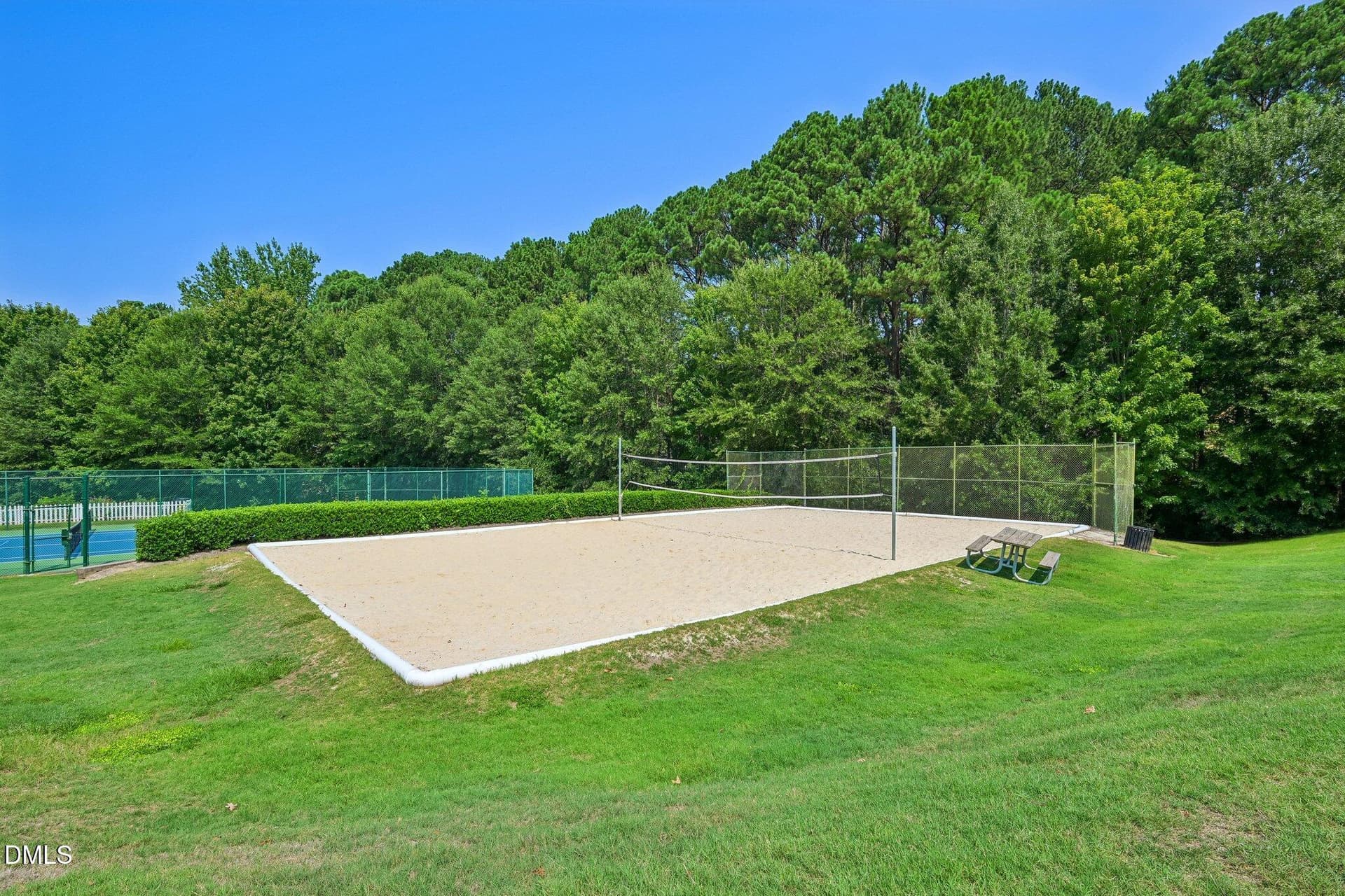 74-web-or-mls-Burnt Pine Ct-1208-905 - 300 Burnt Pine Court, Apex, NC 27502