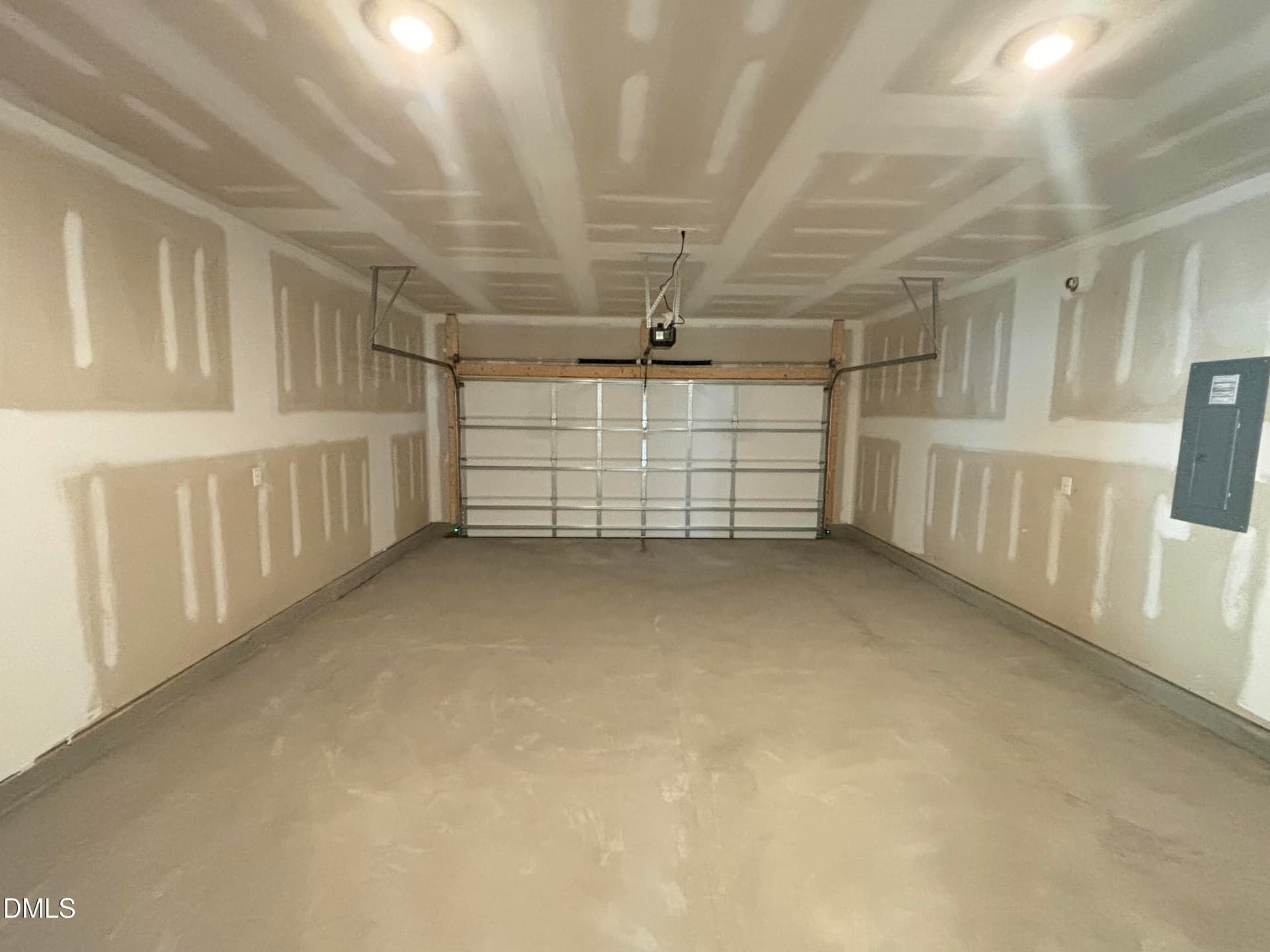 Garage - 142 Steppe Way, Garner, NC 27529